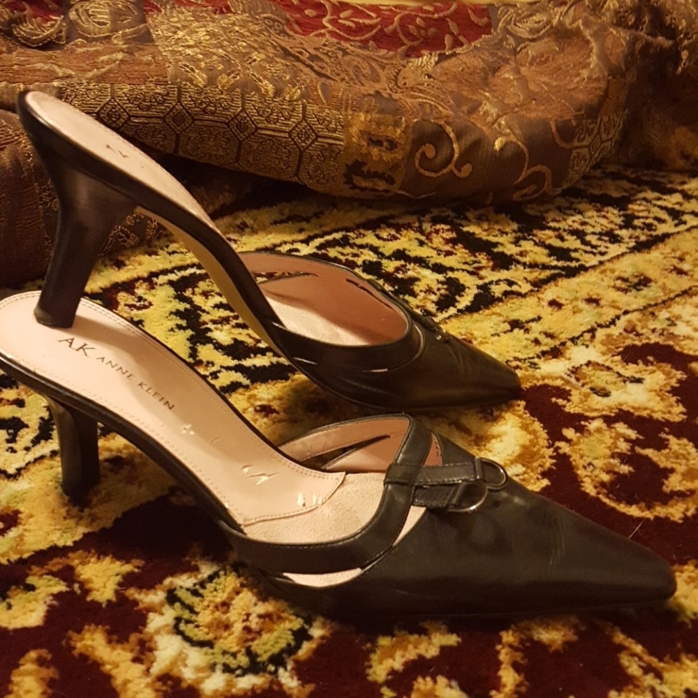 AK Anne Klein Heels